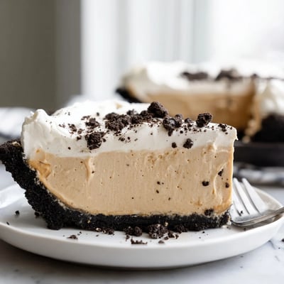 Peanut Butter Oreo Pie